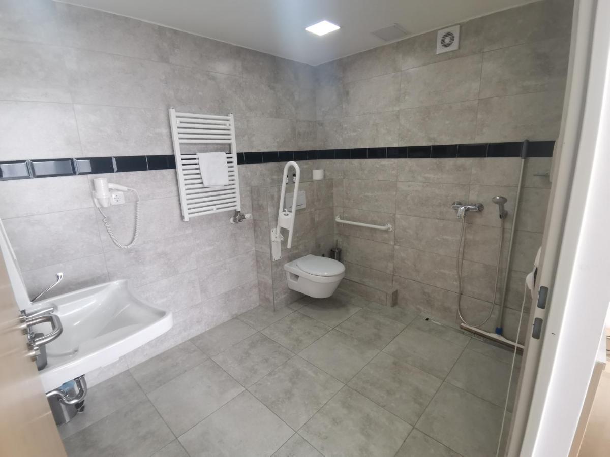 Corner Hotel Angyalfoeld Βουδαπέστη Εξωτερικό φωτογραφία